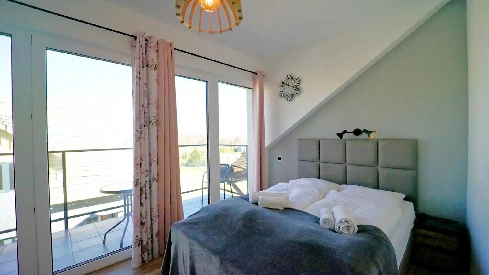Apartamenty Everysky Gorskie Tarasy - Kwiatowa 5-7 Milkow  Poland