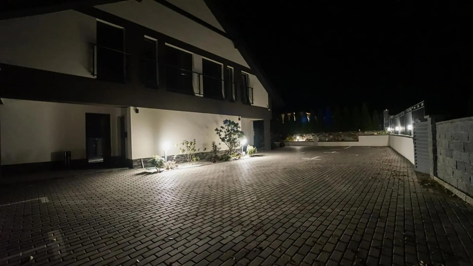 Apartamenty Everysky Gorskie Tarasy - Kwiatowa 5-7 Milkow  Aparthotel Milkow (Lower Silesia)